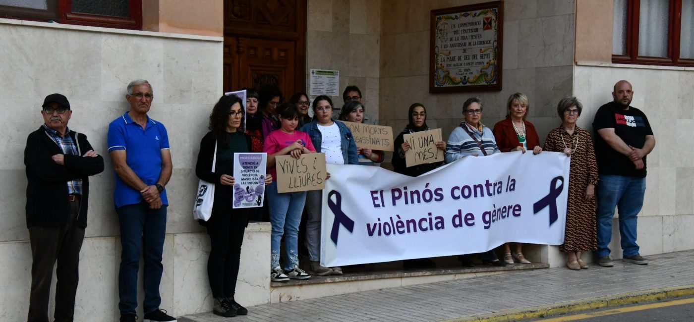02-05-2025 CONCENTRACIÓN PLATAFORMA (8)