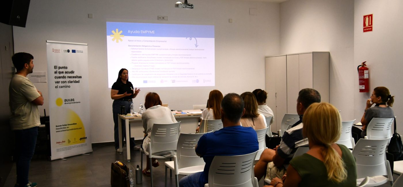 03-06-25 AULA EMPRENDIMIENTO (10)
