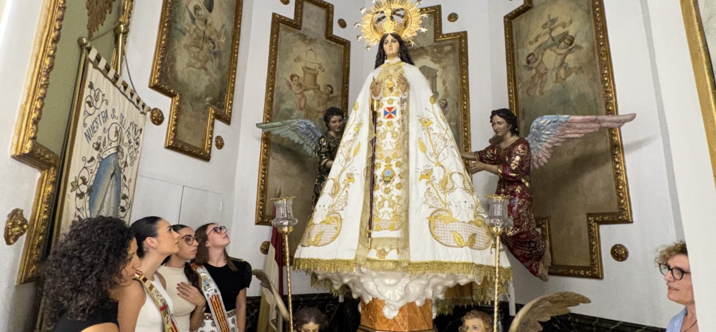 03-10-2025 - VISTA CAMRIN VIRGEN REINAS Y DAMAS (32)