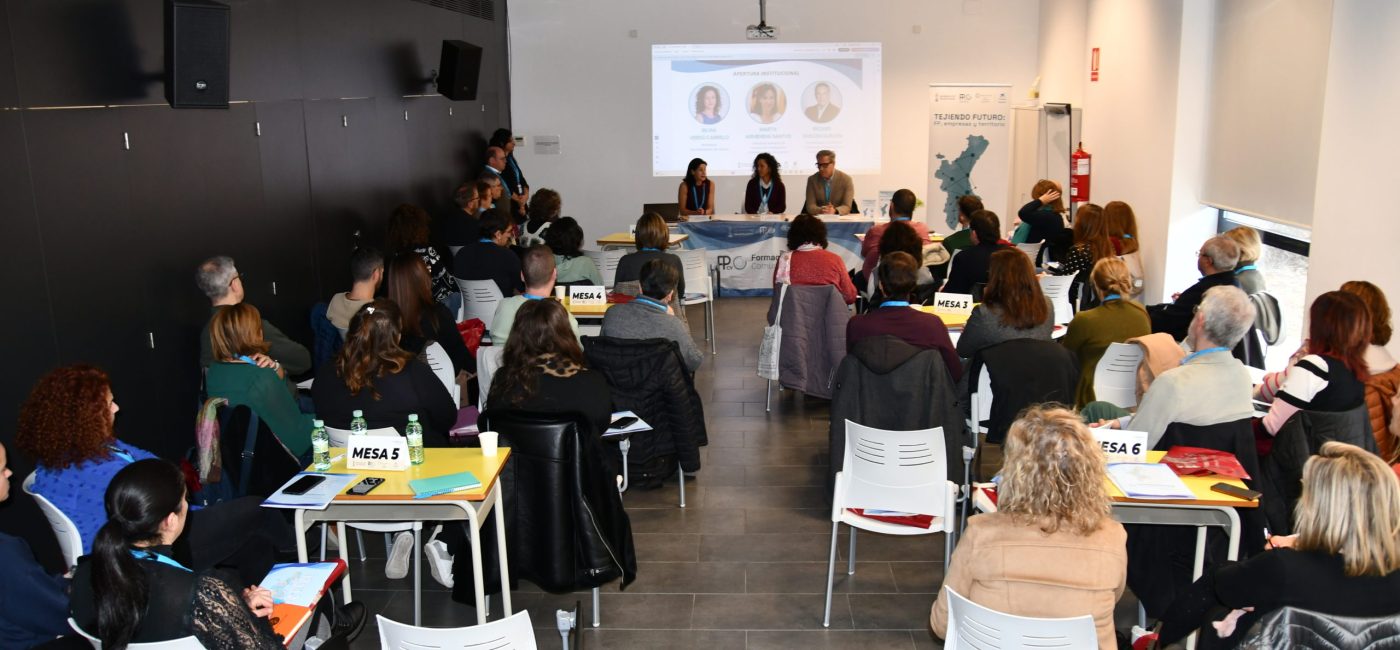 05-12-25 JORNADA TEJIENDO FUTURO FP DUAL (17)