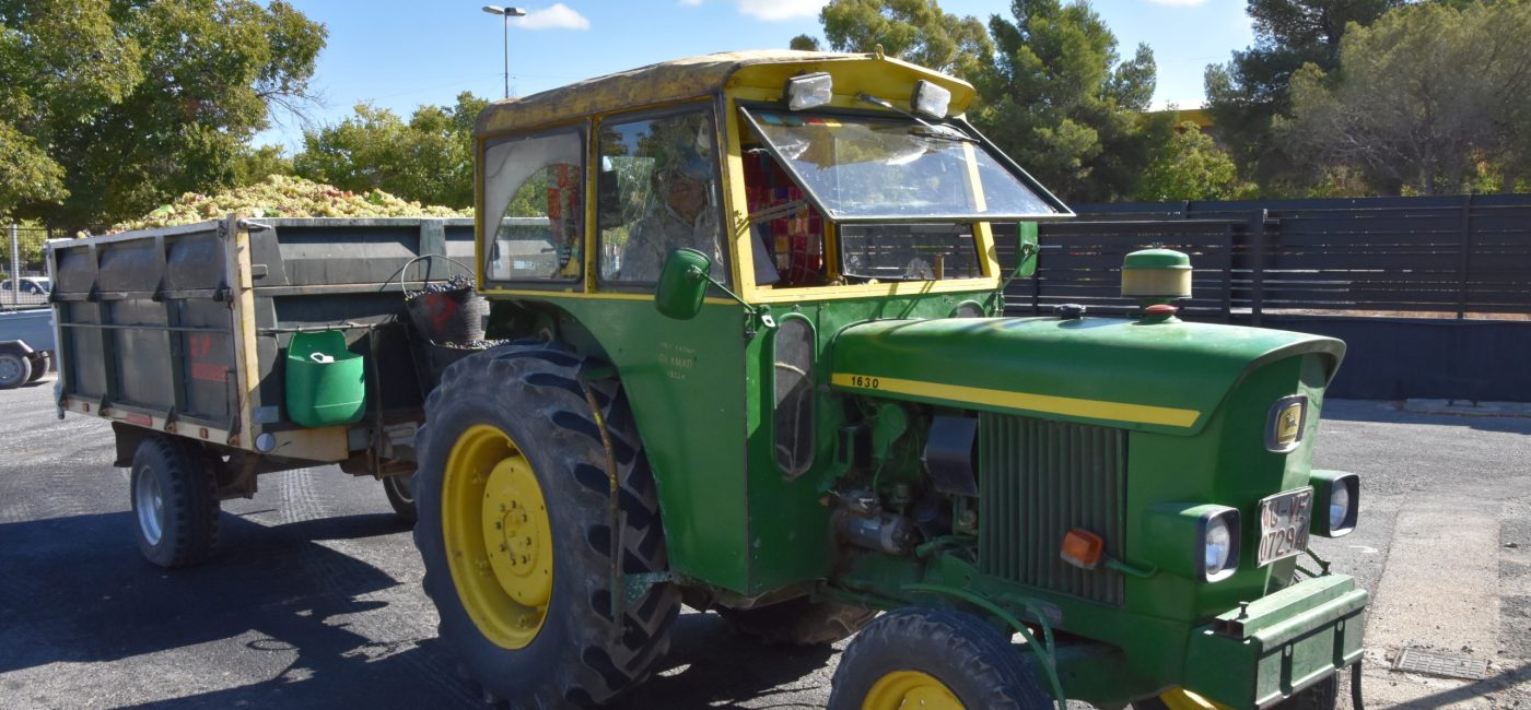 09-09-20 Bodega Tractores Vendimia 2020 (6)
