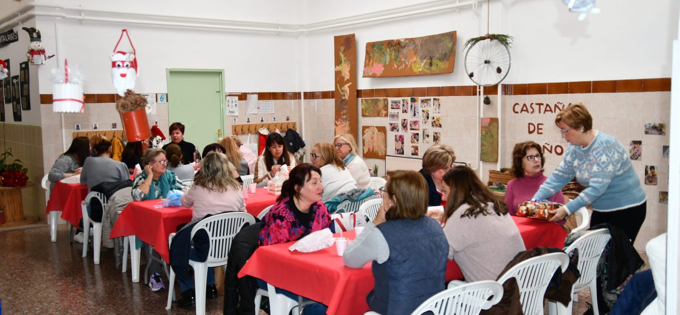 13-12-2024 DESAYUNO SOLIDARIO ESCUELA INFANTIL (18)