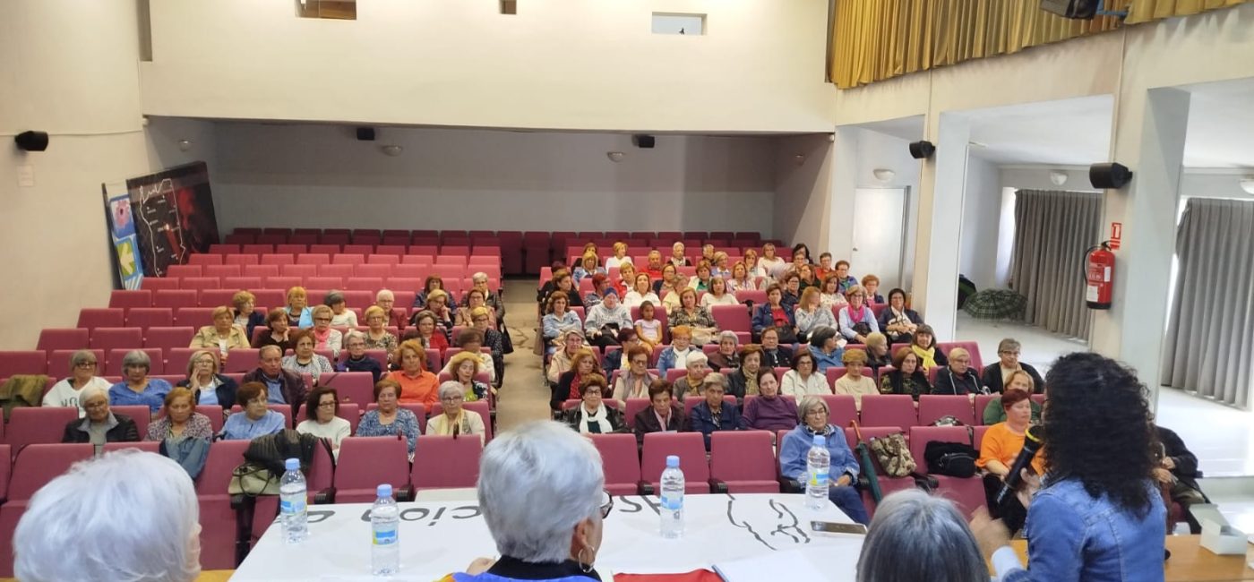 15-05-26 ASAMBLEA AMAS DE CASA (2)