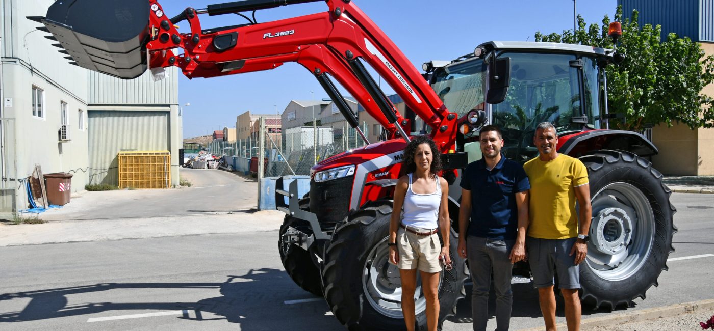 19-08-2026 NUEVO TRACTOR MUNICIPAL (18)