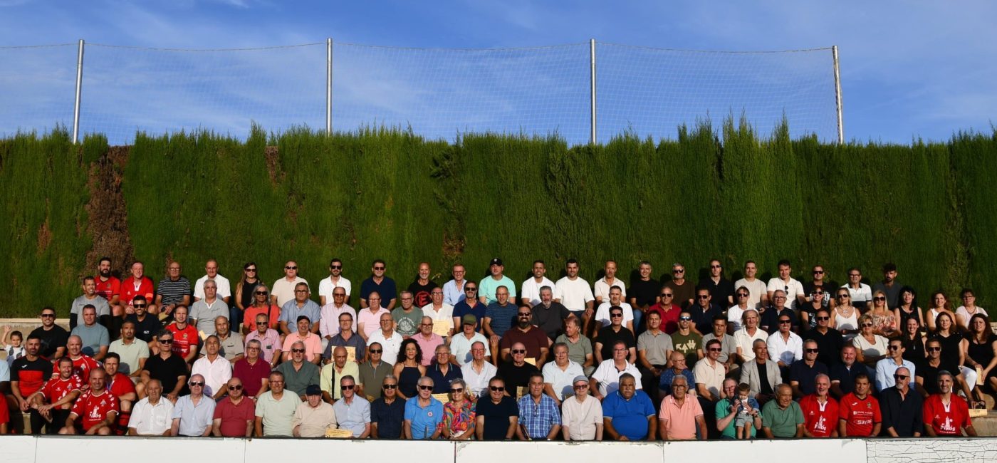 20-9-2025 HOMENAJE FUTBOL (266)B