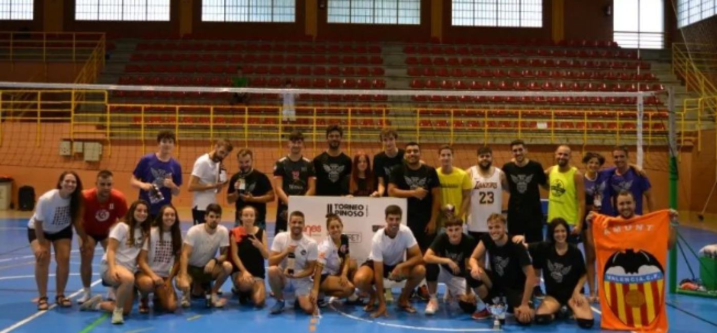 23-07-22 ganadores_Pinoso acogió el II torneo de Voleibol (3)