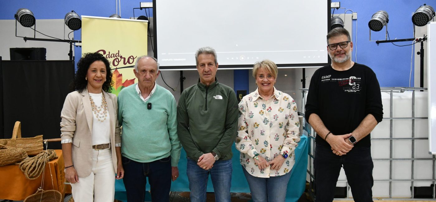 26-3-2026 CHARLA FERNANDO AZORÍN (7)