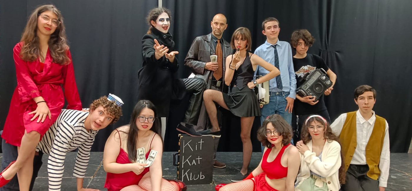 TEATRO KIT KAT KUB